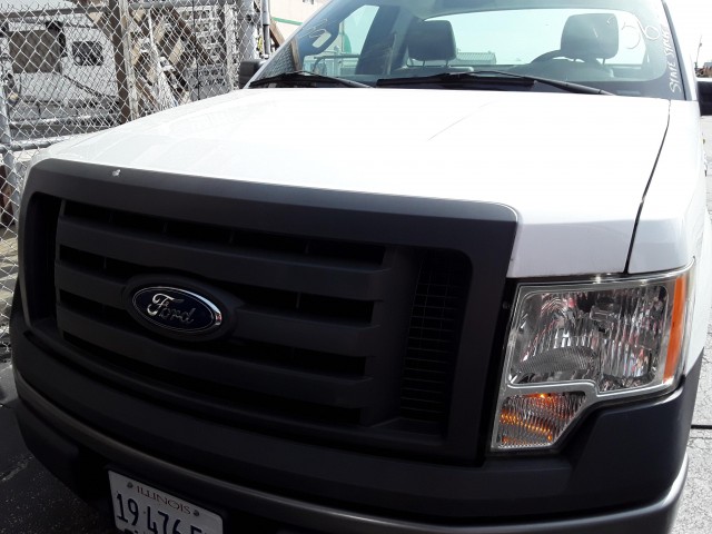 BUY FORD F-150 2010 2WD REG CAB 145